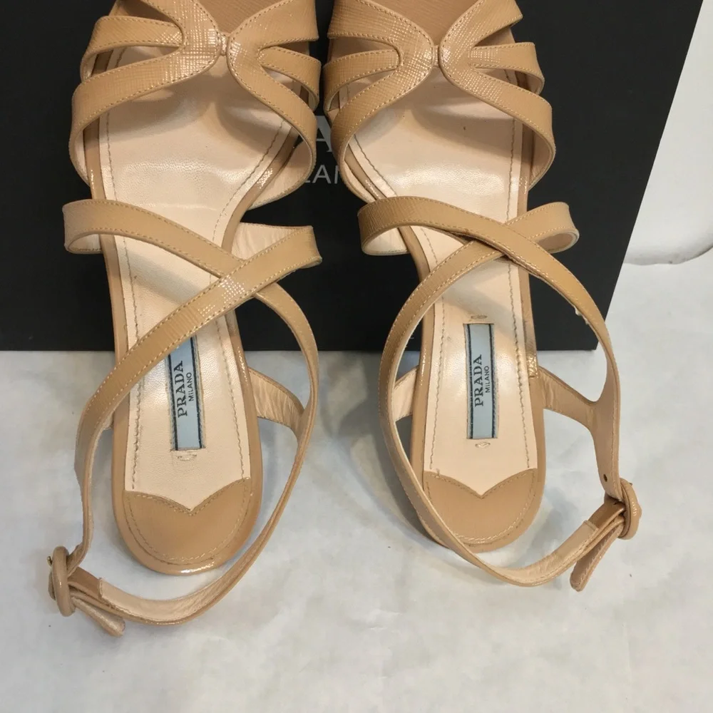 Prada Strappy Beige Patent Leather Platform Sandals Size 39 made in Italy - Picture 8 of 13